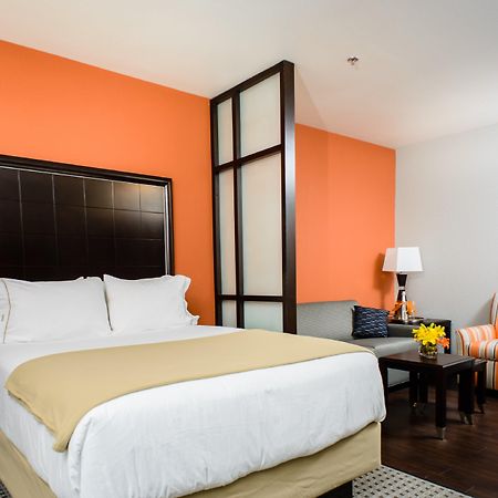 Holiday Inn Express Hotel & Suites Austin Nw - Arboretum Area By Ihg Luaran gambar